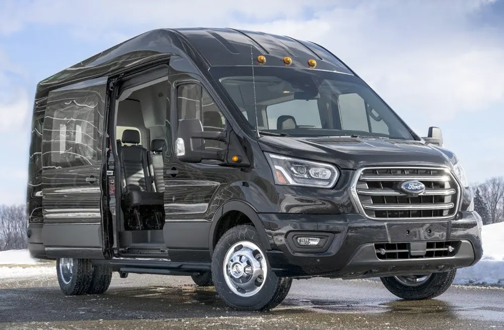 maxresdefault 1-14 Passenger New 2024 Limo Van